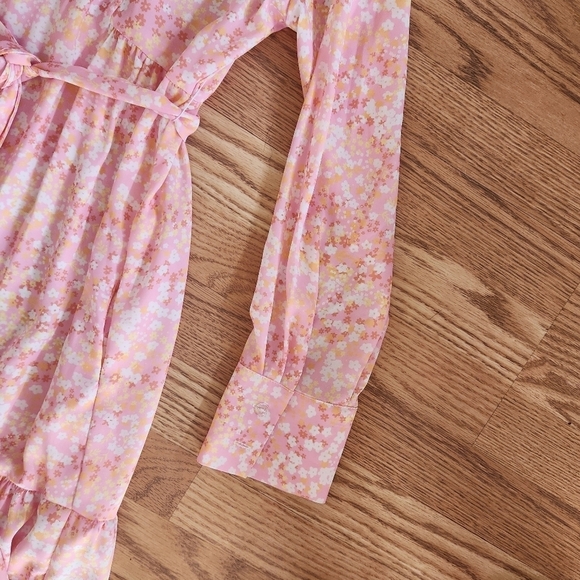 NWT LaRoque Cardiff Dress in Dainty Daisy, Size M - Picture 6 of 13